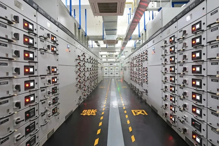 選擇專業(yè)的變壓器安裝工程公司，為您的企業(yè)穩(wěn)健運行保駕護航2